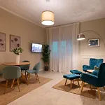 7 Min To Colosseum, Smart Tv, Full Kitchen Apartment Rome