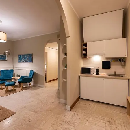 Apartment 7 Min To Colosseum, Smart Tv, Full Kitchen Rome